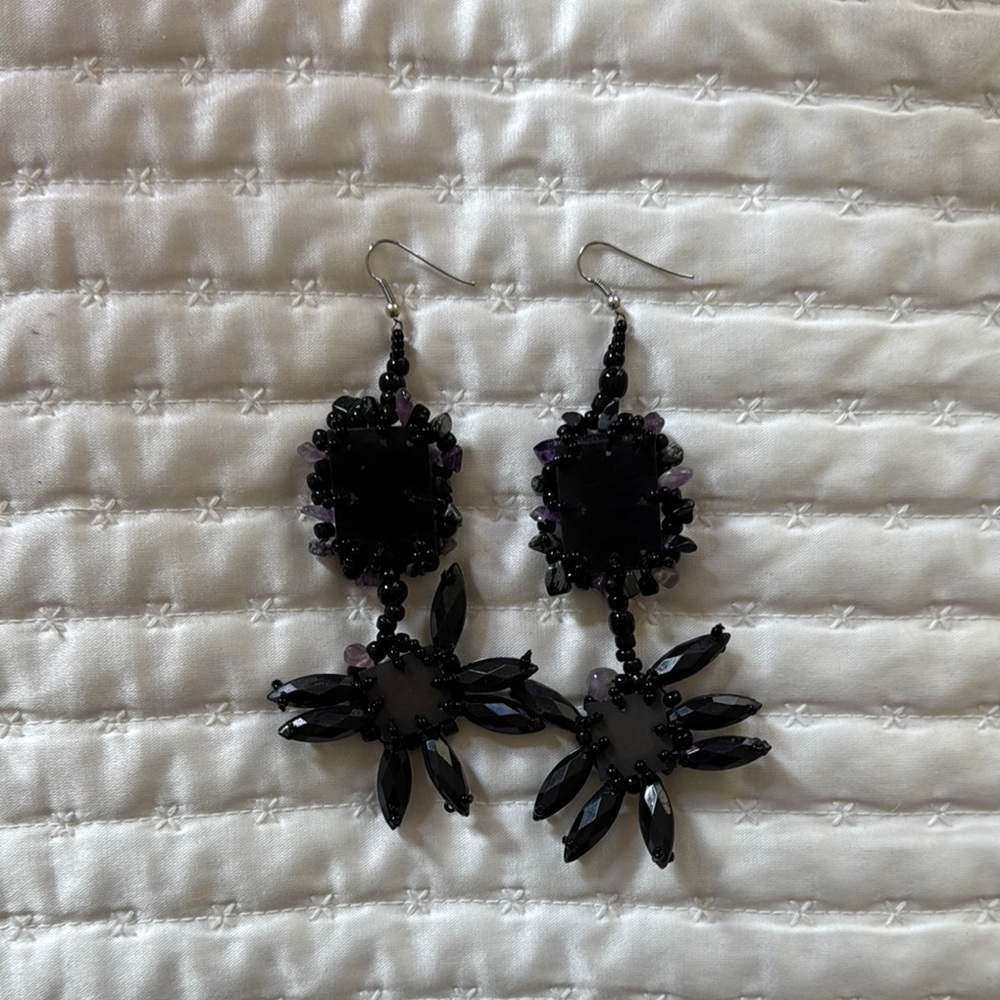 Black Starburst Dangle Earrings